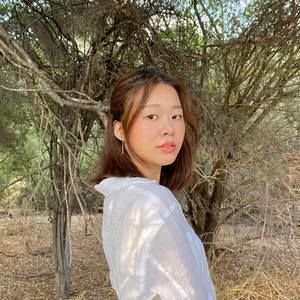 Meet your Posher, Angeline